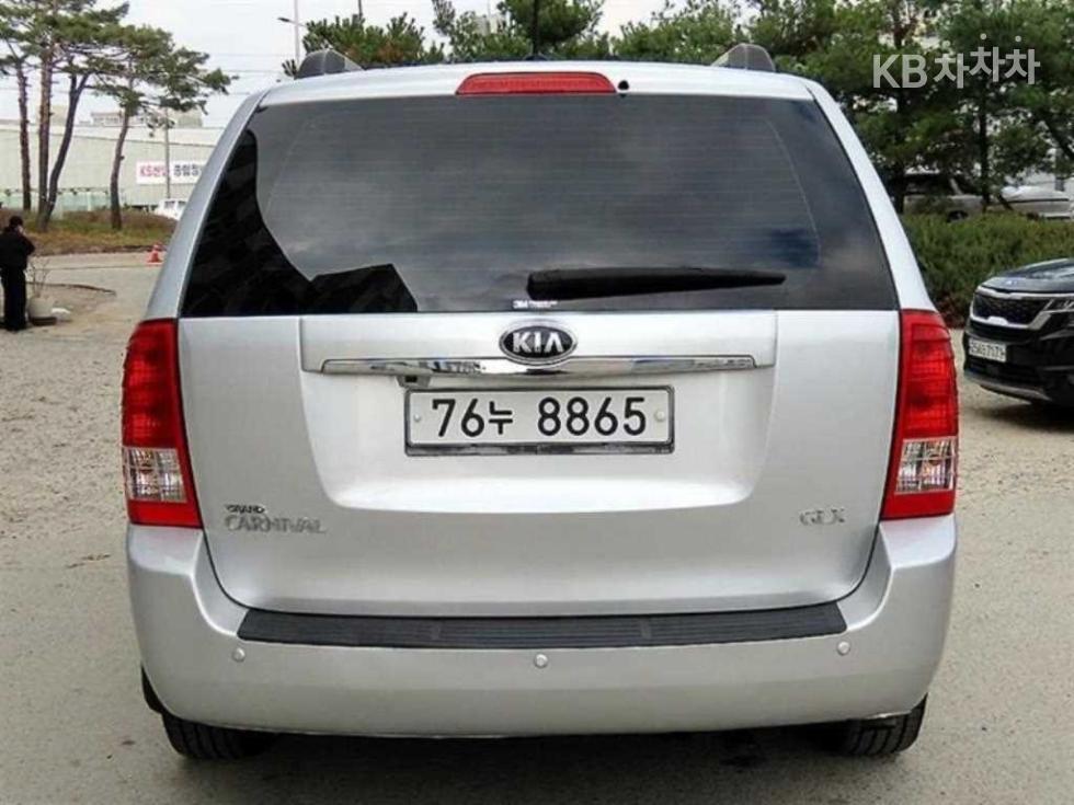 2014 - kia carnival