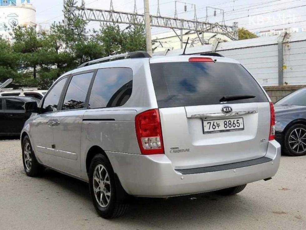 2014 - kia carnival