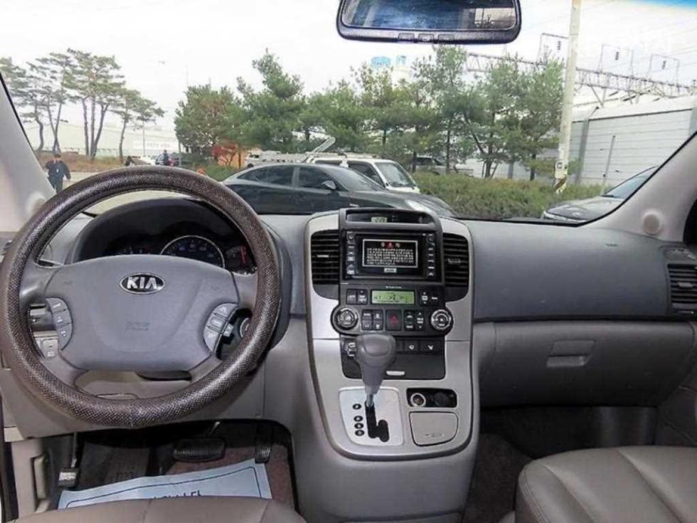 2014 - kia carnival