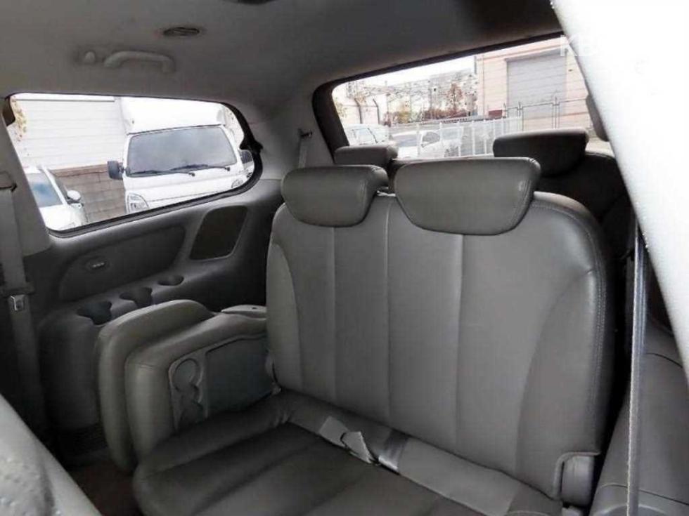 2014 - kia carnival