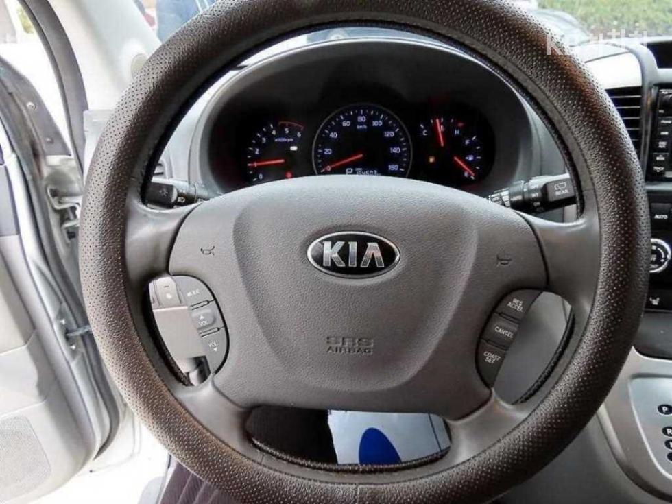 2014 - kia carnival
