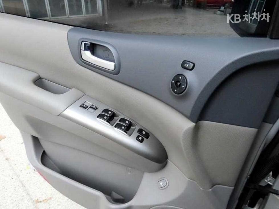 2014 - kia carnival