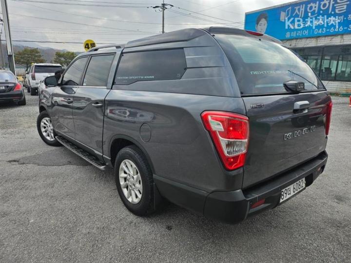 KG Mobility (Ssangyong) Rexton Sport Khan 2.2 Diesel 4WD Pioneer X 6