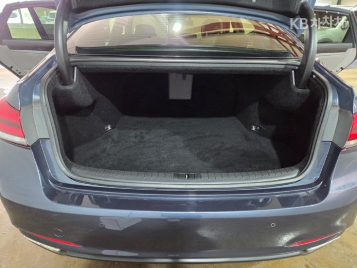 Hyundai Genesis DH G330 Modern AWD Base Type 8