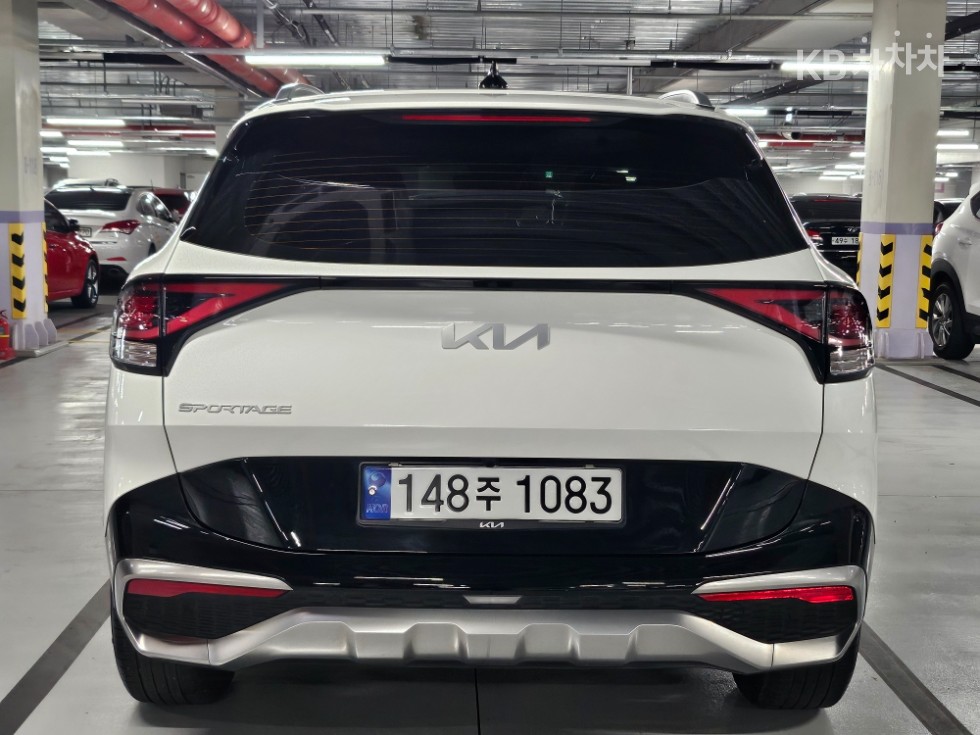 2023 - kia sportage