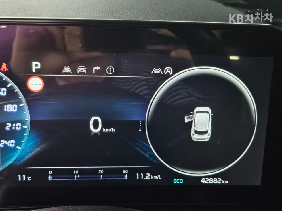 2023 - kia sportage