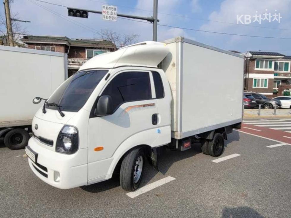 2017 - kia bongo iii