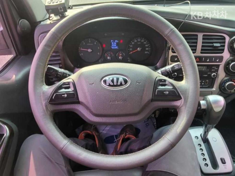 2017 - kia bongo iii