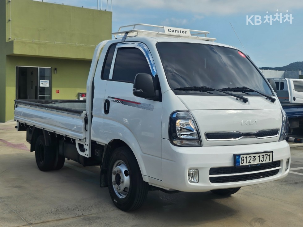 2022 - kia bongo iii
