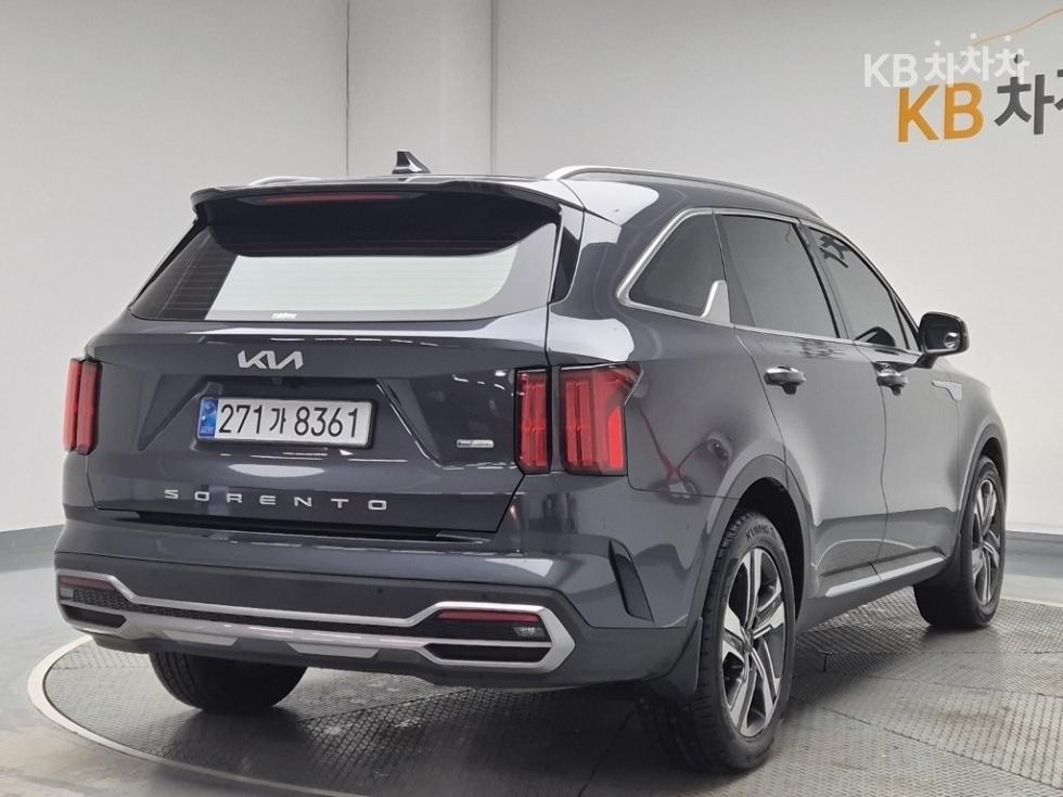 2022 - kia sorento