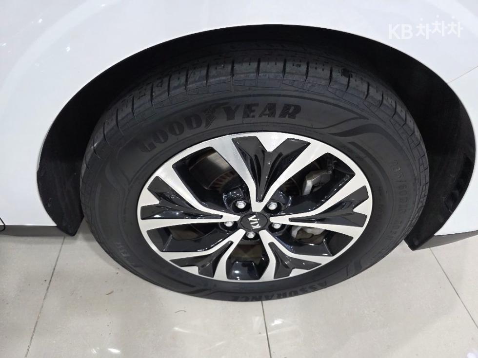 2021 - kia carnival
