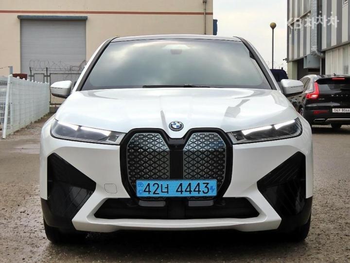 BMW iX i20 xDrive50 Sport Plus 2