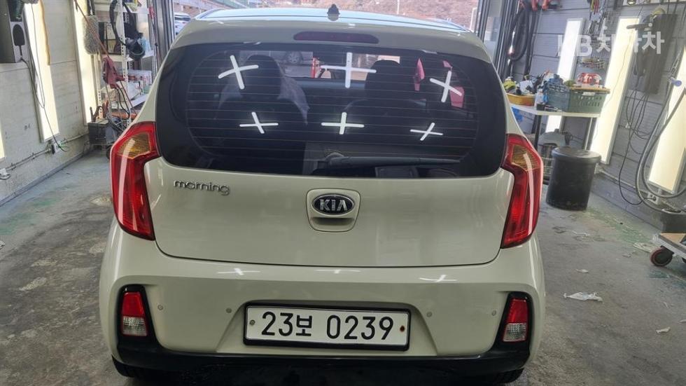 2016 - kia morning