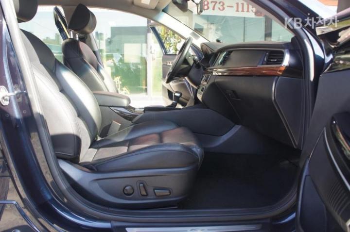 Kia K7 2.2 Diesel Limited 8