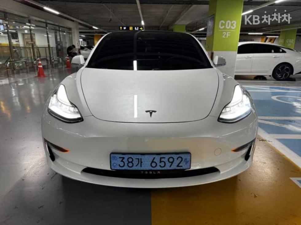 테슬라 Model 3