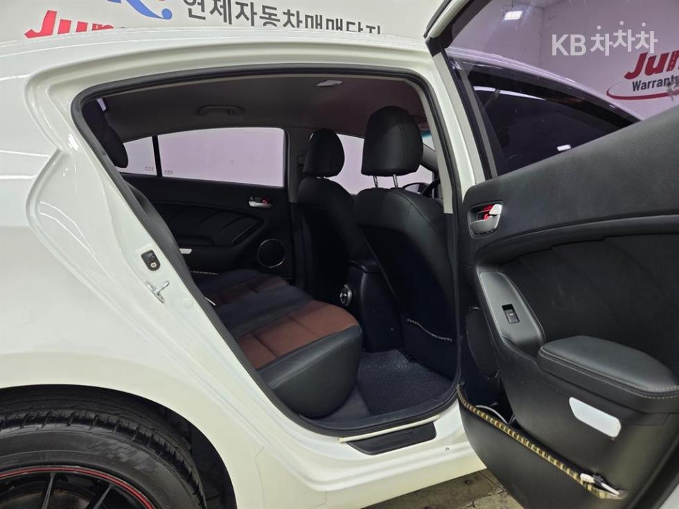 2013 - kia k3