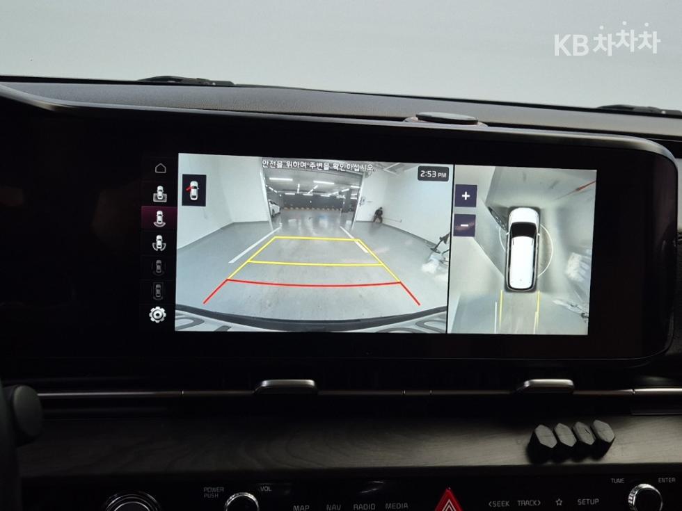 2021 - kia carnival