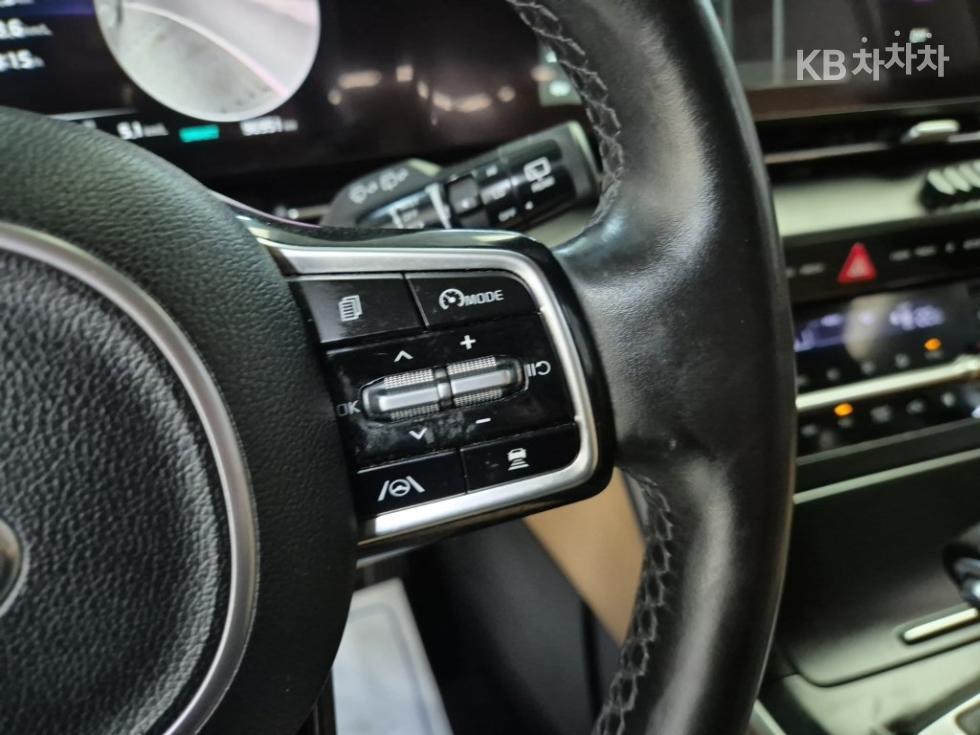 2021 - kia carnival