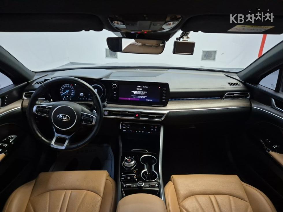2021 - kia k5