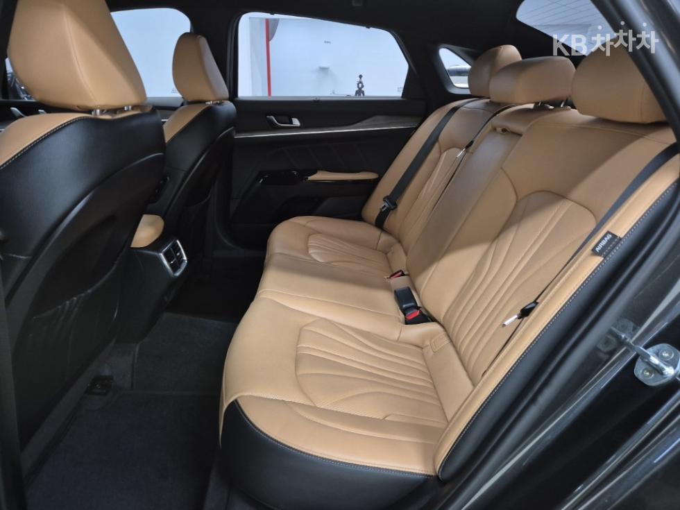 2021 - kia k5