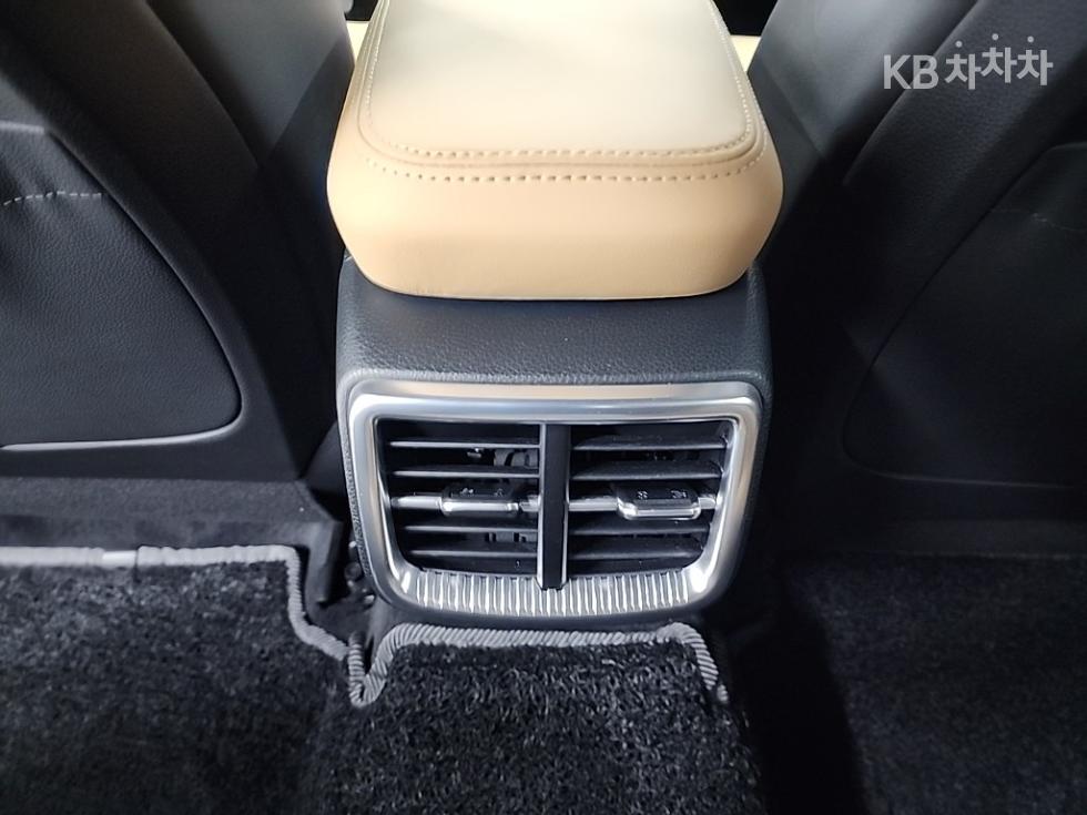 2023 - kia k5