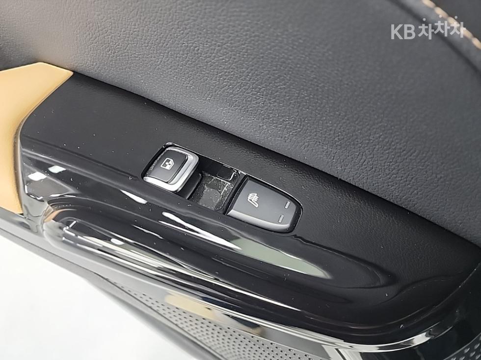 2023 - kia k5
