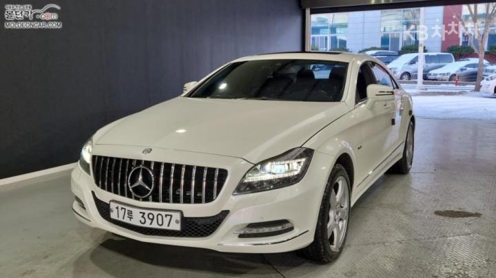 Mercedes-Benz CLS-Class W218 CLS350 Gasoline BlueEfficiency W218 2011-2012