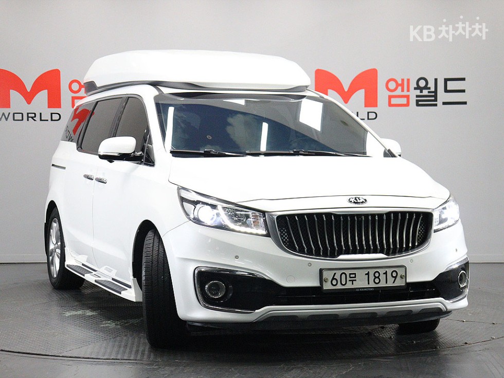 2017 - kia carnival
