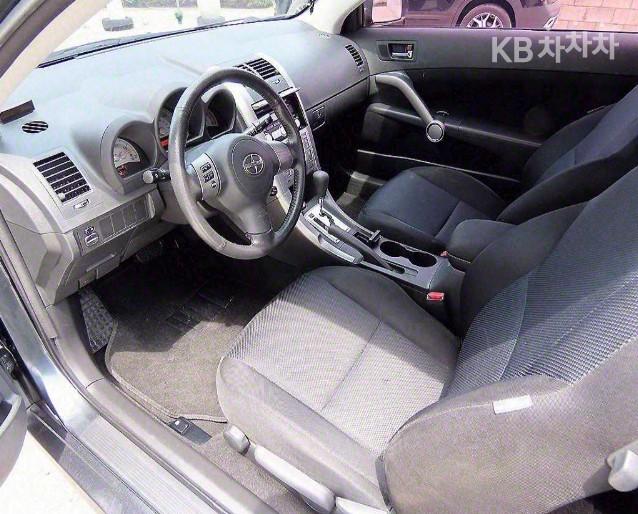 Scion tC 2.4 8