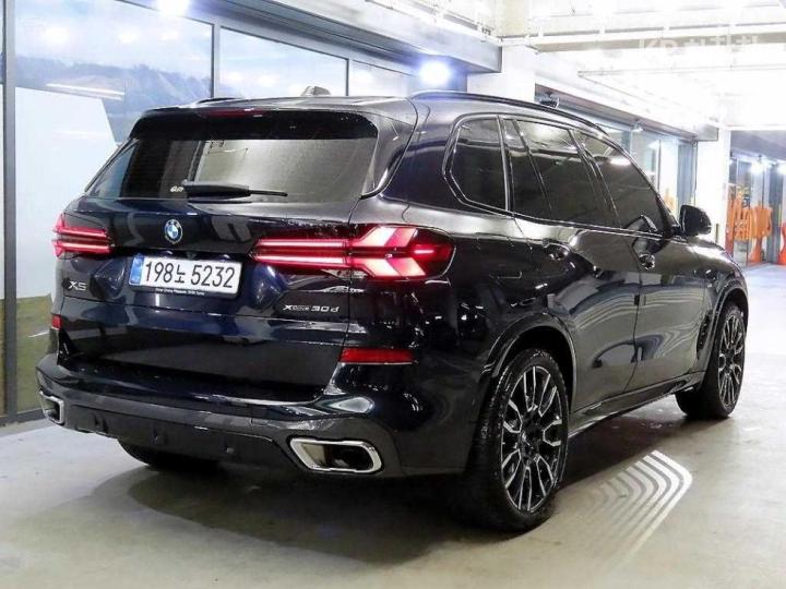 BMW X5 — miniaturë 4