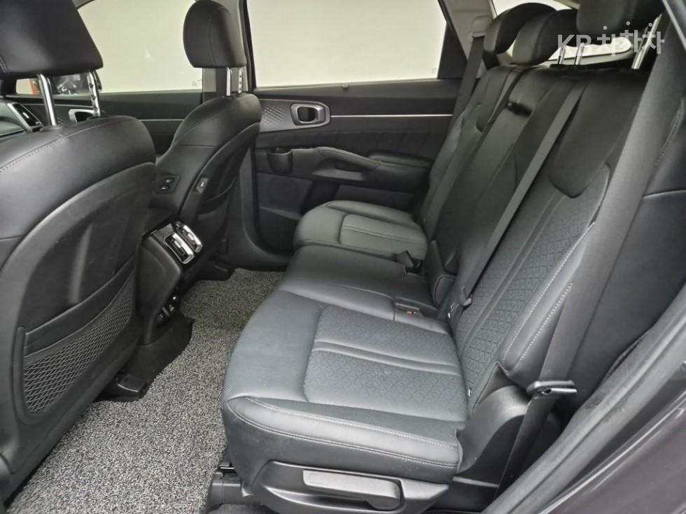 2021 - kia sorento
