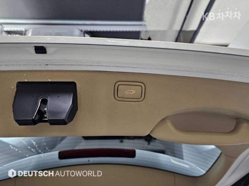 2020 - kia carnival