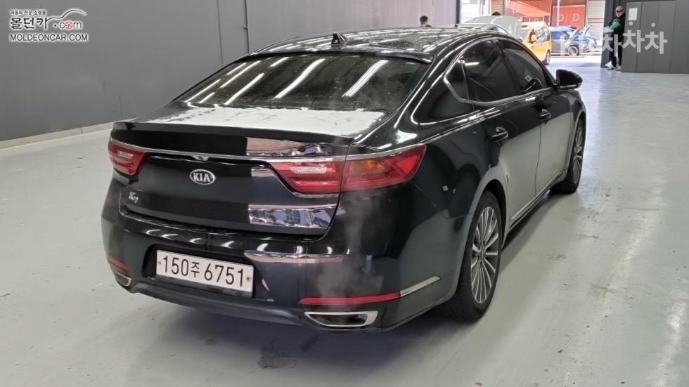 2018 - kia k7