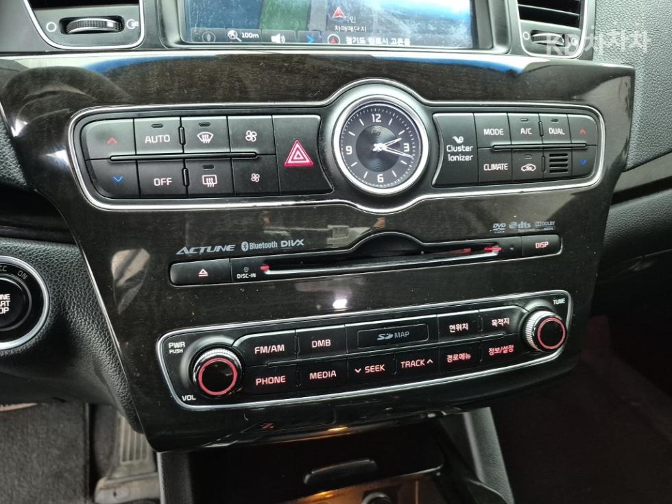 2014 - kia k7