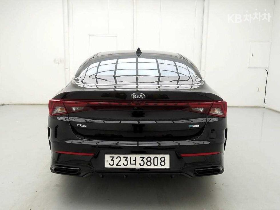 2021 - kia k5
