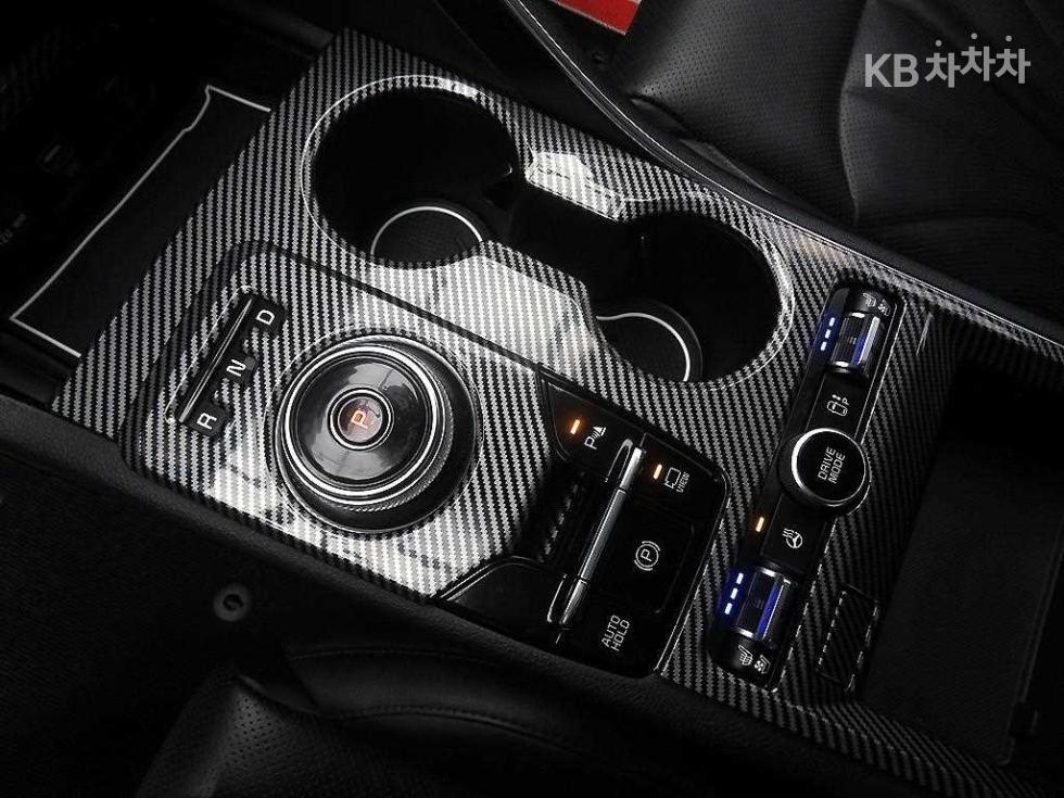 2021 - kia k5