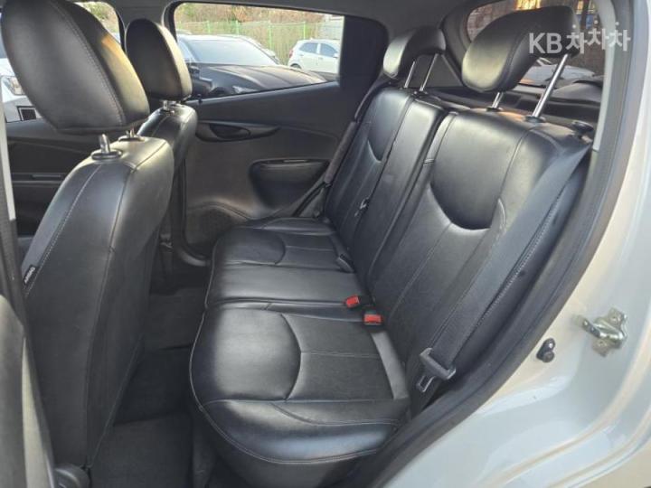 Chevrolet Spark The Next LT Plus 9