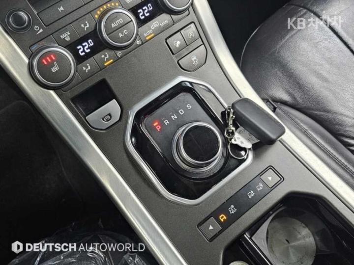 Land Rover Range Rover Evoque 5 Duo 2.0 TD4 SE 10