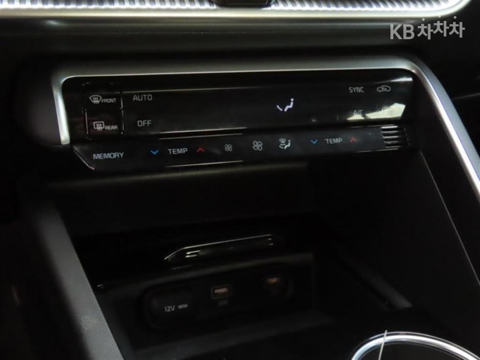 2020 - kia k5
