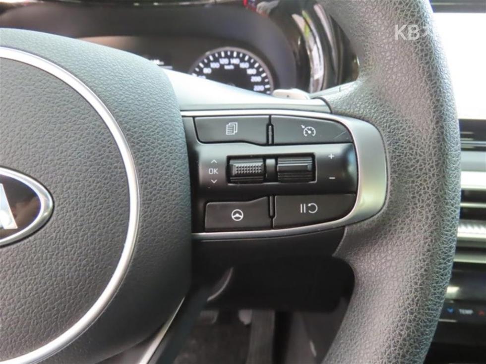2020 - kia k5