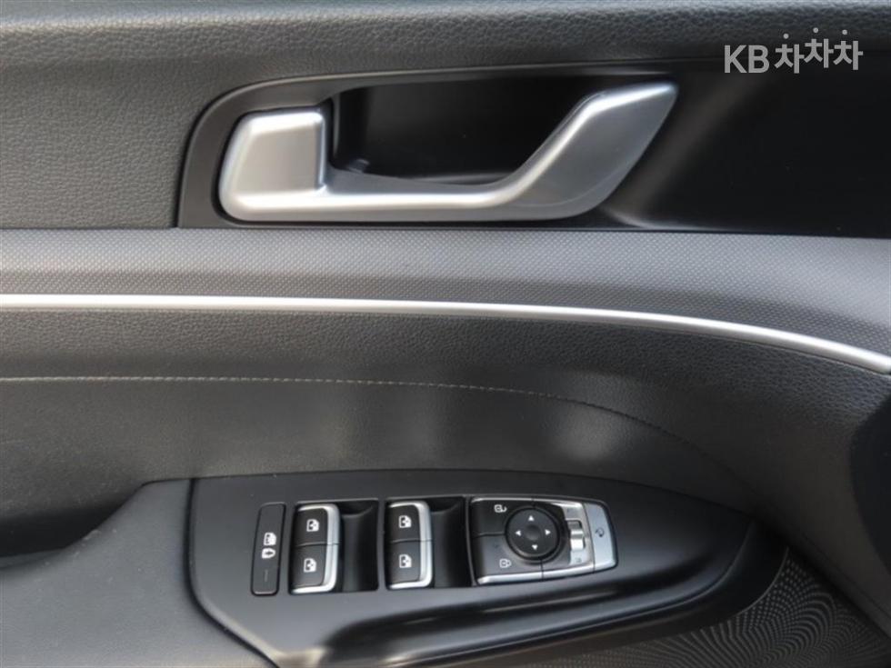 2020 - kia k5