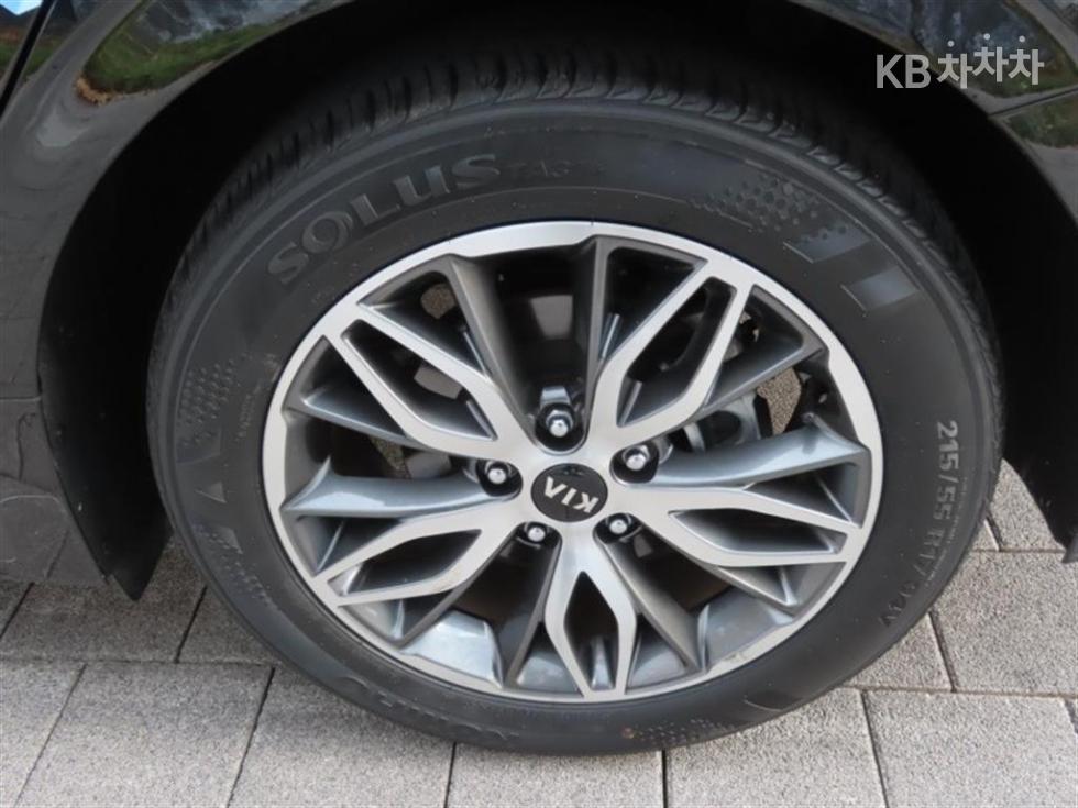 2020 - kia k5