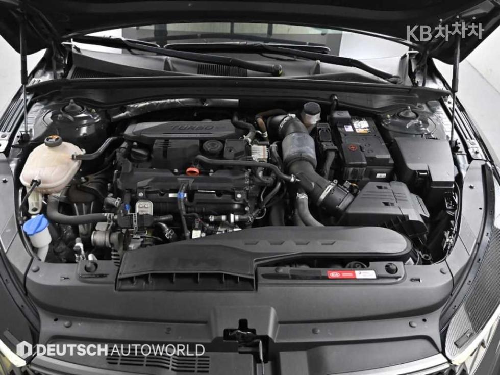 2021 - kia k5