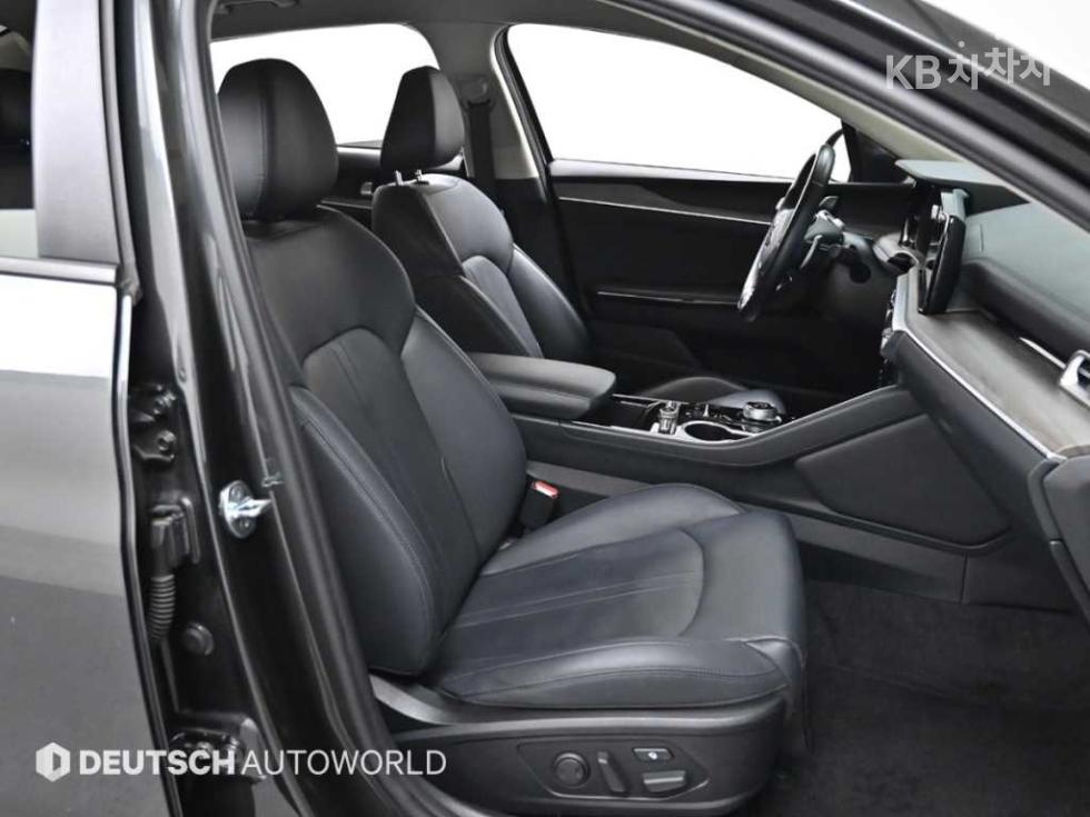 2021 - kia k5