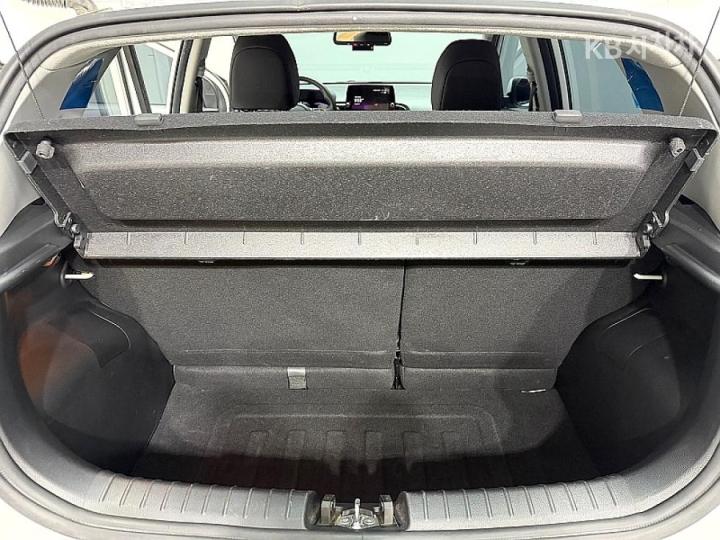 Kia Morning JA 1.0 Gasoline Prestige 7