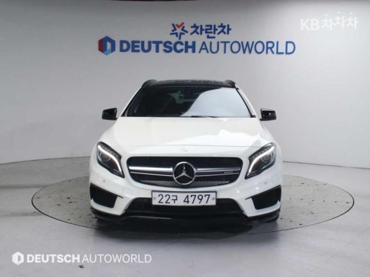 Mercedes-Benz GLA-Class X156 GLA45 AMG 4 Matic 4
