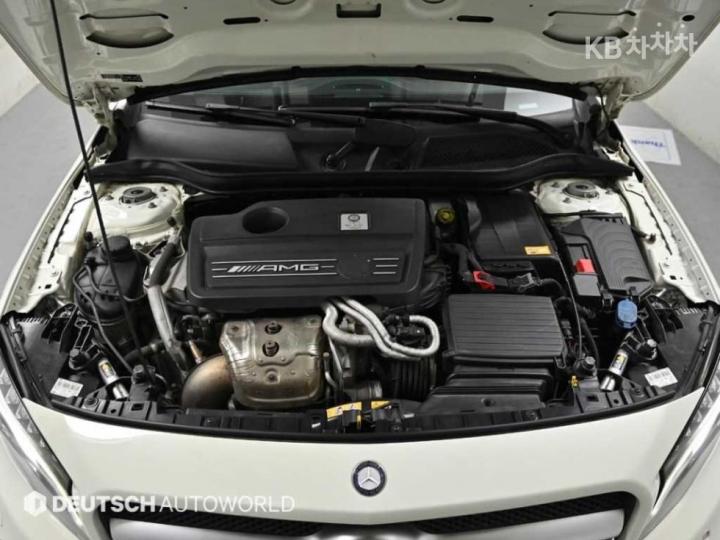 Mercedes-Benz GLA-Class X156 GLA45 AMG 4 Matic 7