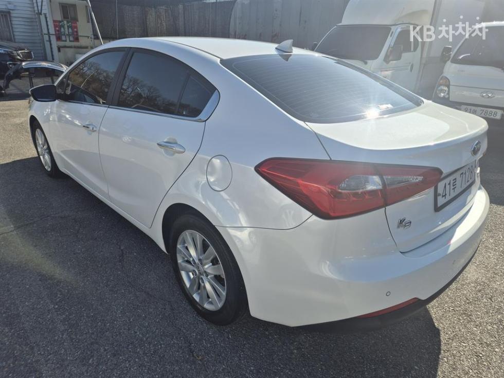 2014 - kia k3