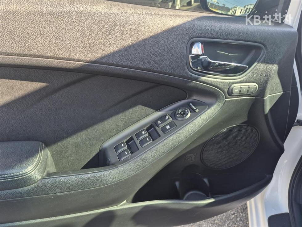 2014 - kia k3