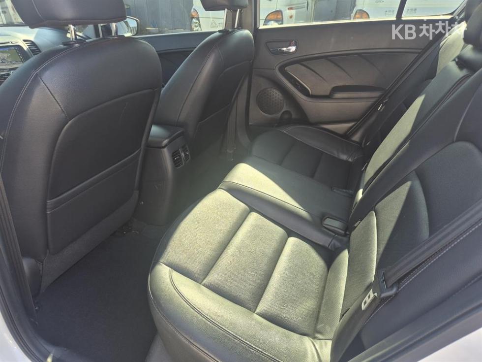 2014 - kia k3
